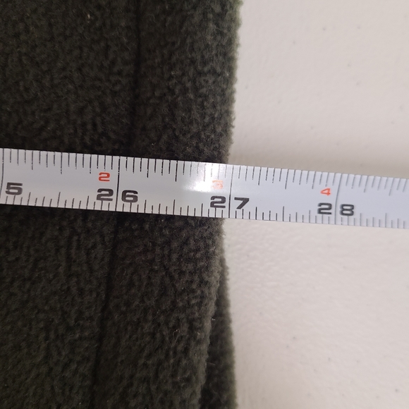 Woolrich Olive Green Fleece Vest size Large - Picture 9 of 9